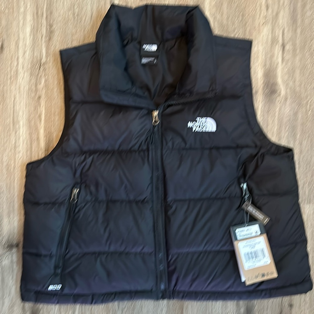 NEW ~ Women’s The North Face, Large, Black, Hydrenalite Down Vest